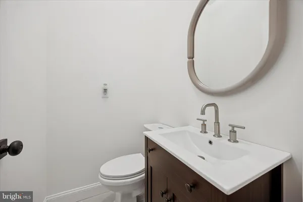 $3,300 | 110 Richmond Street, Philadelphia, PA 19125