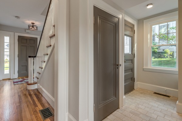 37 Crocker Road Medford, MA 02155 - Photo 19 of 30 Gallery Image 19