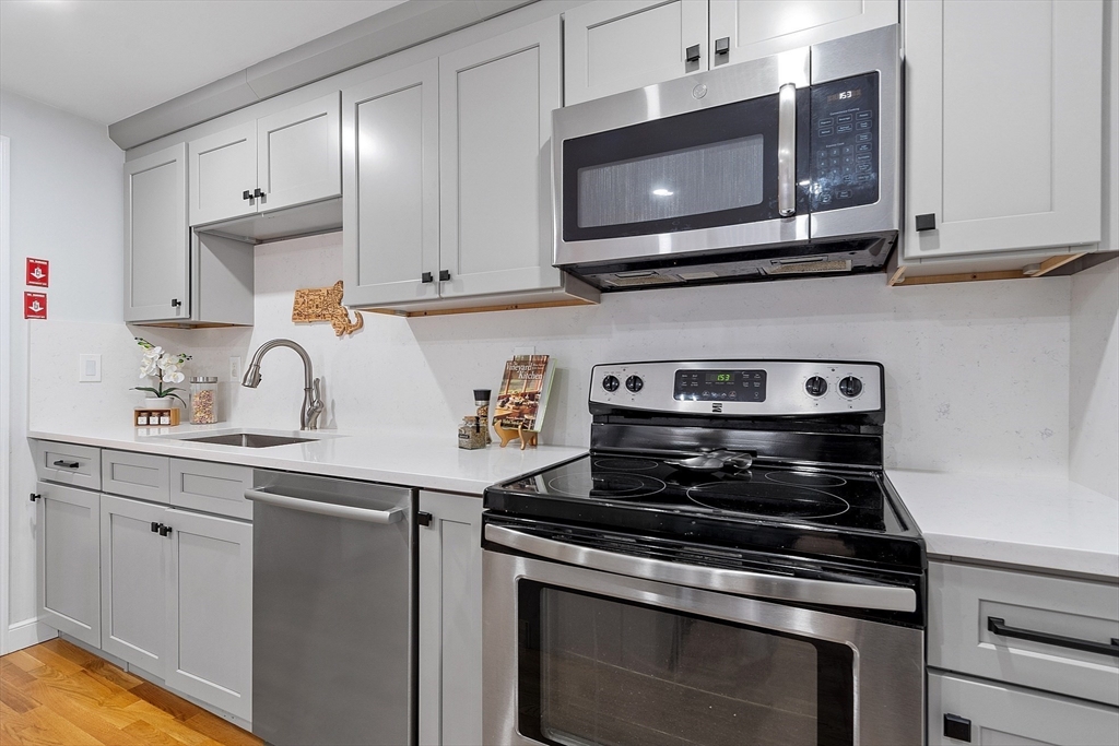 1 Larson Road Wilmington, MA 01887 - Photo 12 of 42 Gallery Image 12