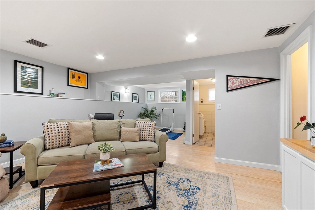 1 Larson Road Wilmington, MA 01887 - Photo 30 of 42 Gallery Image 30