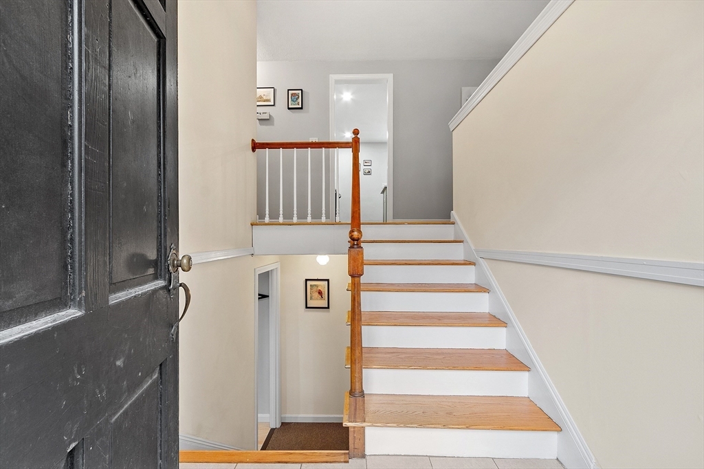 1 Larson Road Wilmington, MA 01887 - Photo 3 of 42 Gallery Image 3