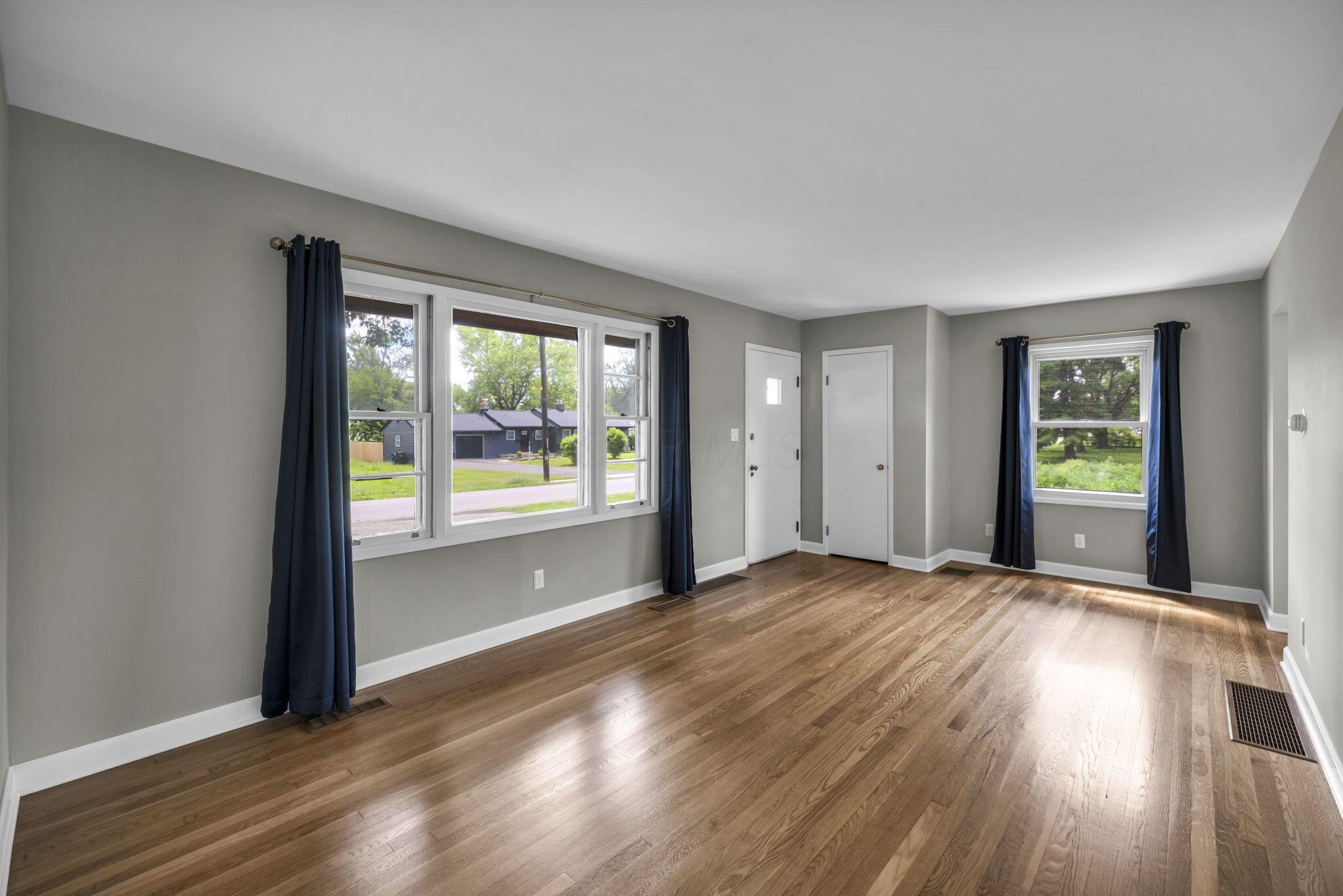 1316 Moler Road Columbus, OH 43207 - Photo 7 of 43