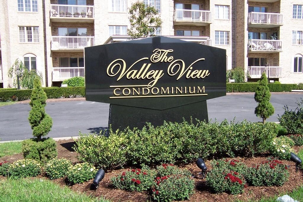 915 Hathaway Road, Unit 407 New Bedford, MA 02740 - Photo 2 of 39