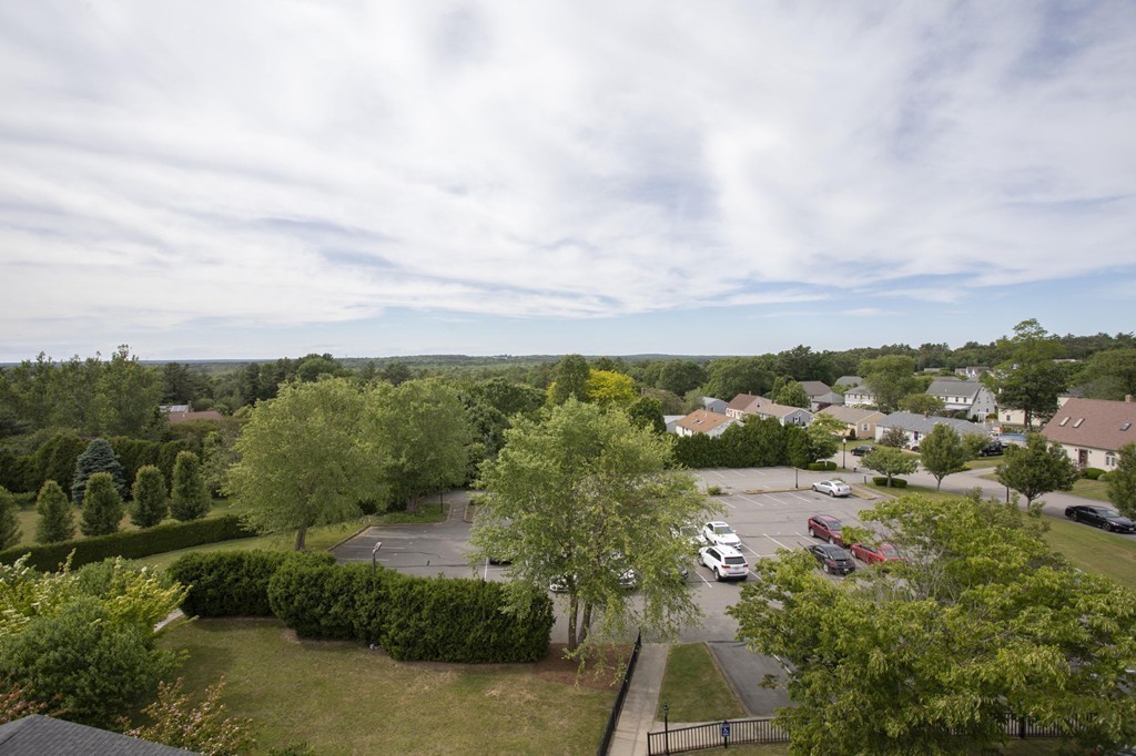 915 Hathaway Road, Unit 407 New Bedford, MA 02740 - Photo 28 of 39