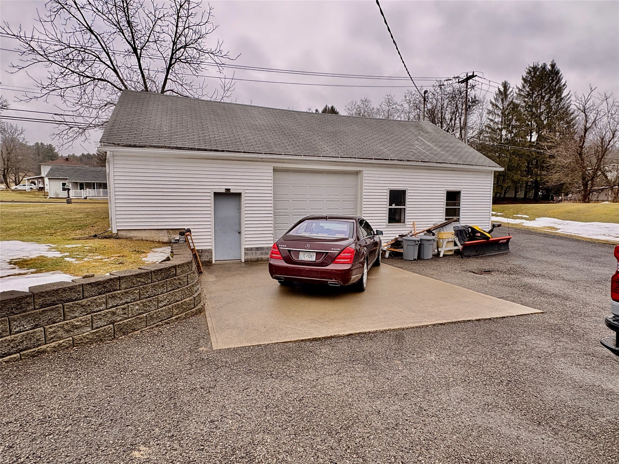 1017 Day Hollow Road Endicott, NY 13760 - Photo 28 of 36