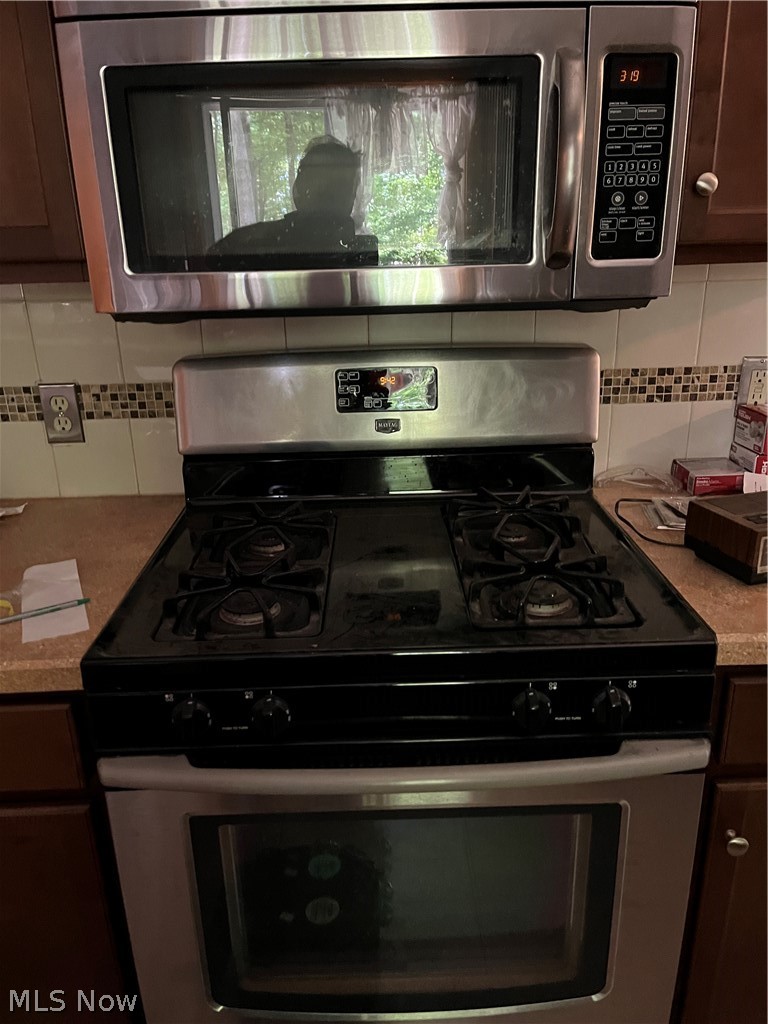 9110 West Pleasant Valley Road Cleveland, OH 44130 - Photo 4 of 9 Gallery Image 4