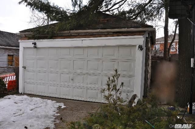 Undisclosed Address Queens, NY 11421 - Photo 11 of 11 2 CAR GARA