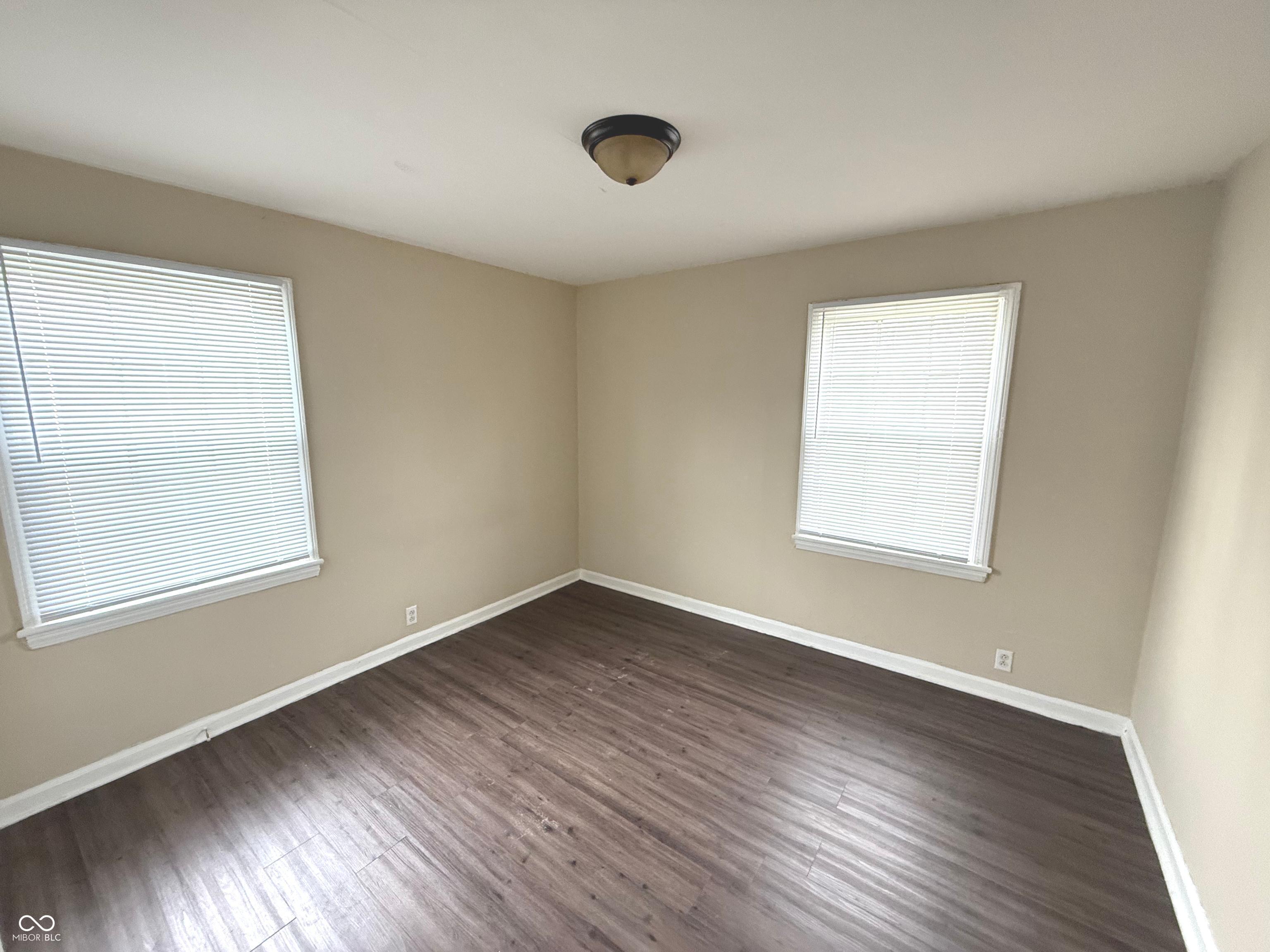 4614 East 16th Street Indianapolis, IN 46201 - Photo 4 of 6