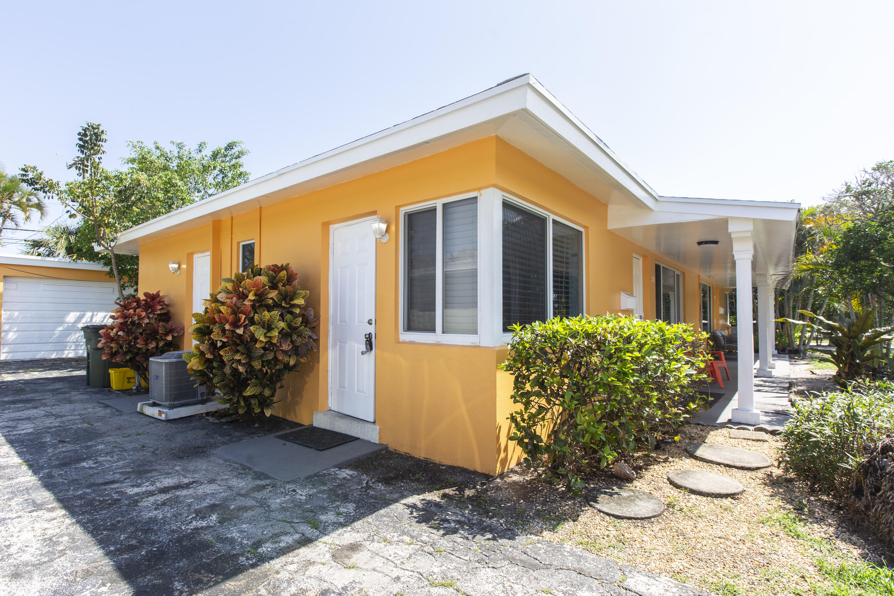 2396 Northeast 5th Avenue Boca Raton, FL 33431 - Photo 41 of 50 SPS23459