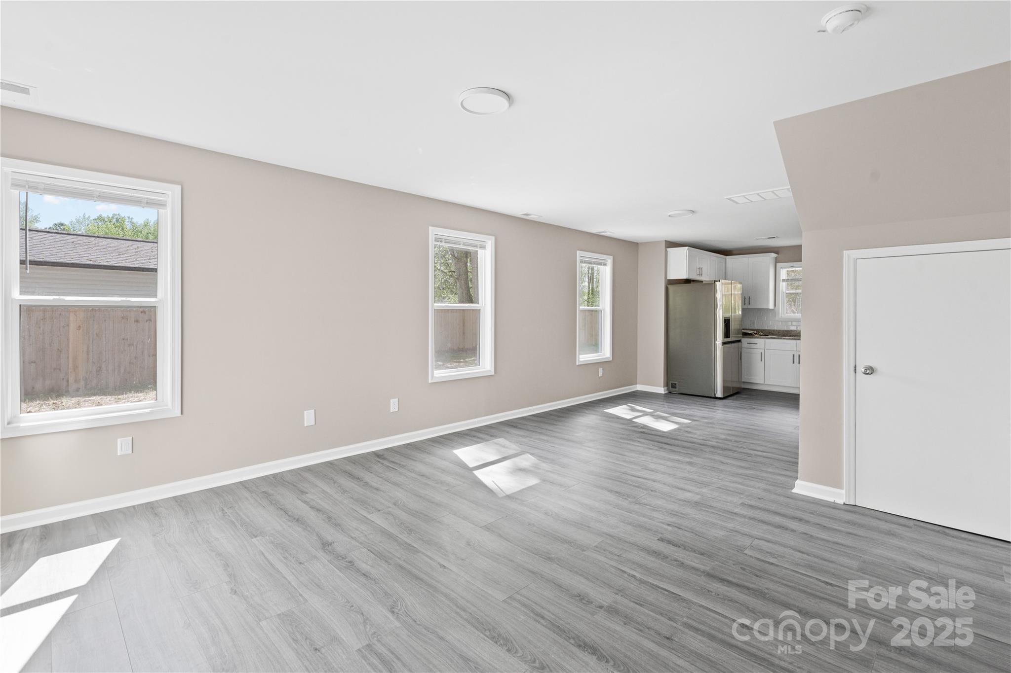 8722 Moody Road Charlotte, NC 28215 - Photo 3 of 9 Gallery Image 3