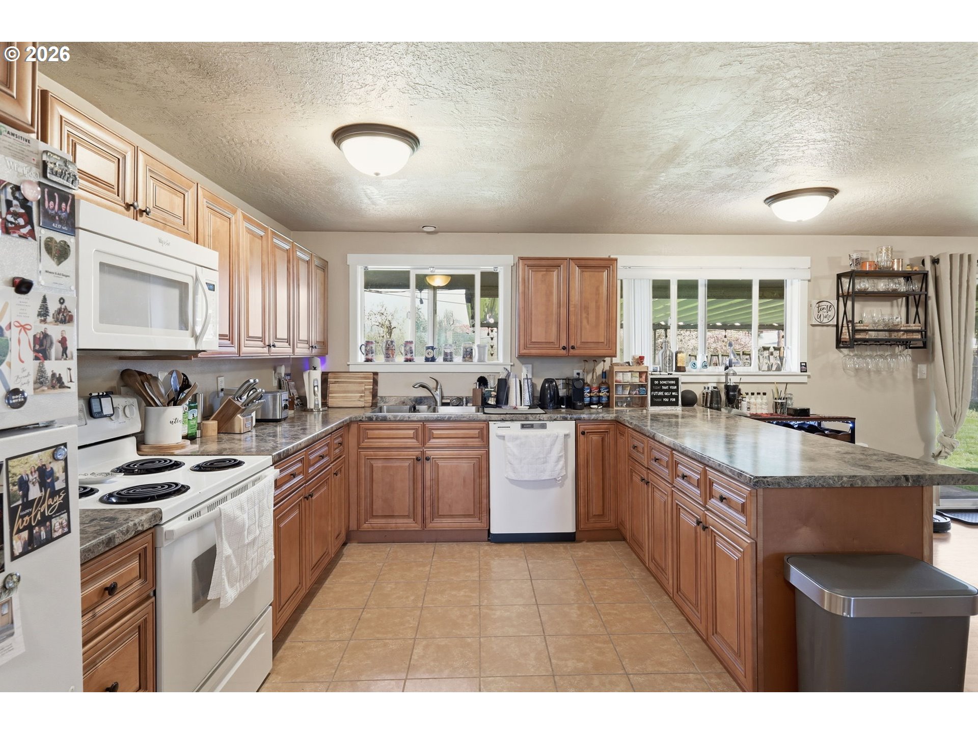 76 Woodlane Drive Springfield, OR 97477 - Photo 13 of 42