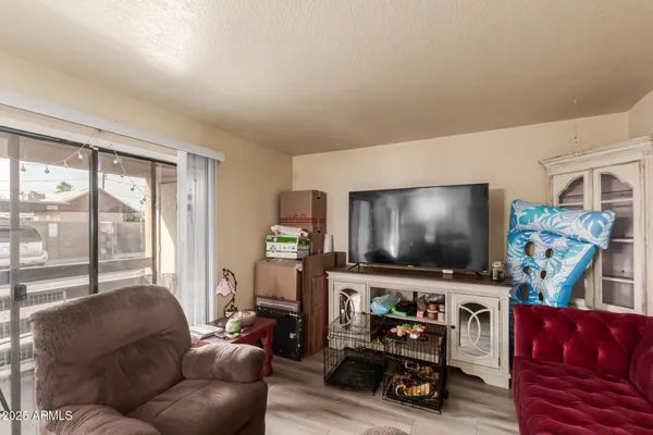 $238,994 | 1241 North 48th Street, Unit 106, Phoenix, AZ 85008