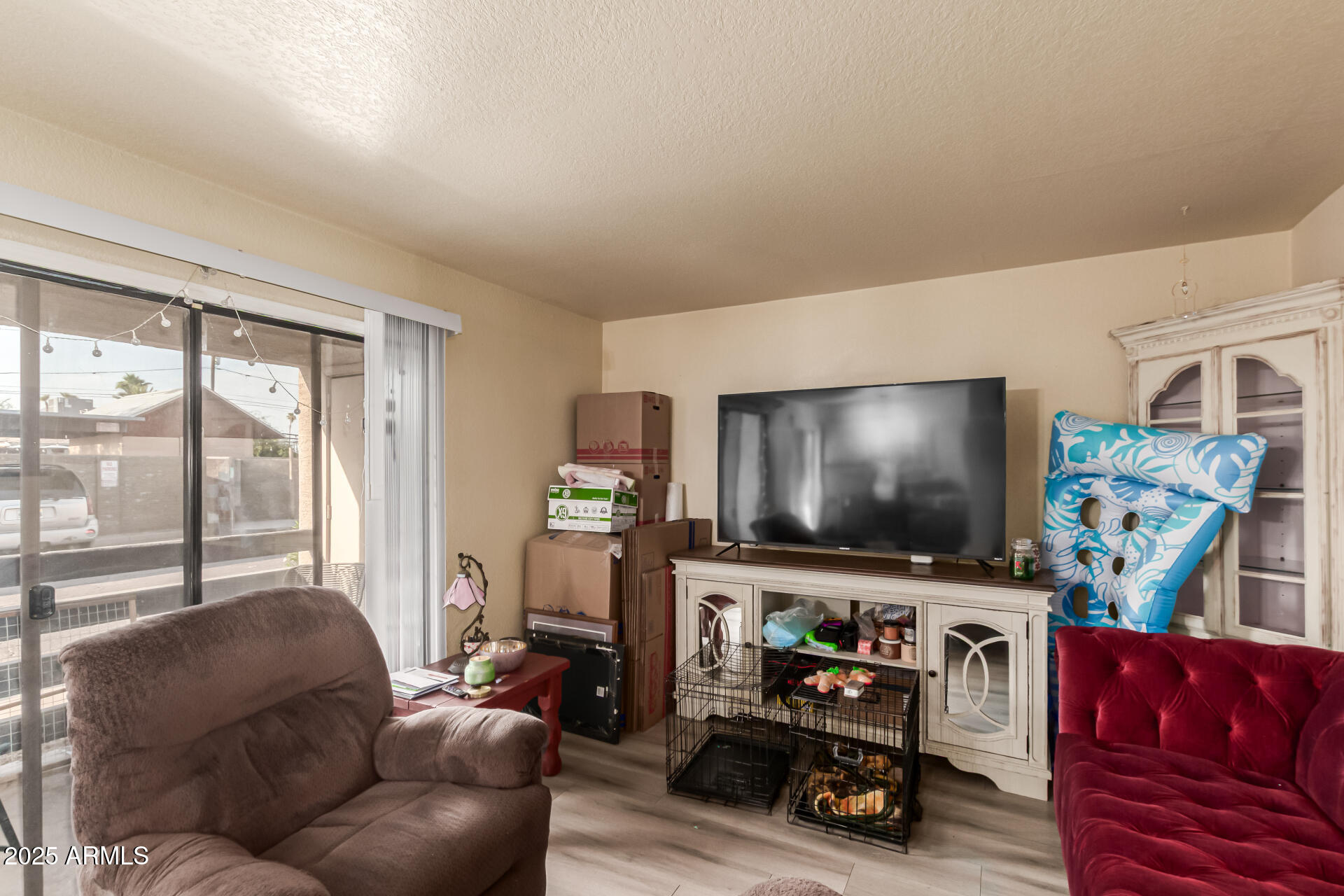 1241 North 48th Street, Unit 106 Phoenix, AZ 85008 - Photo 4 of 17 North Facing Slider to Patio