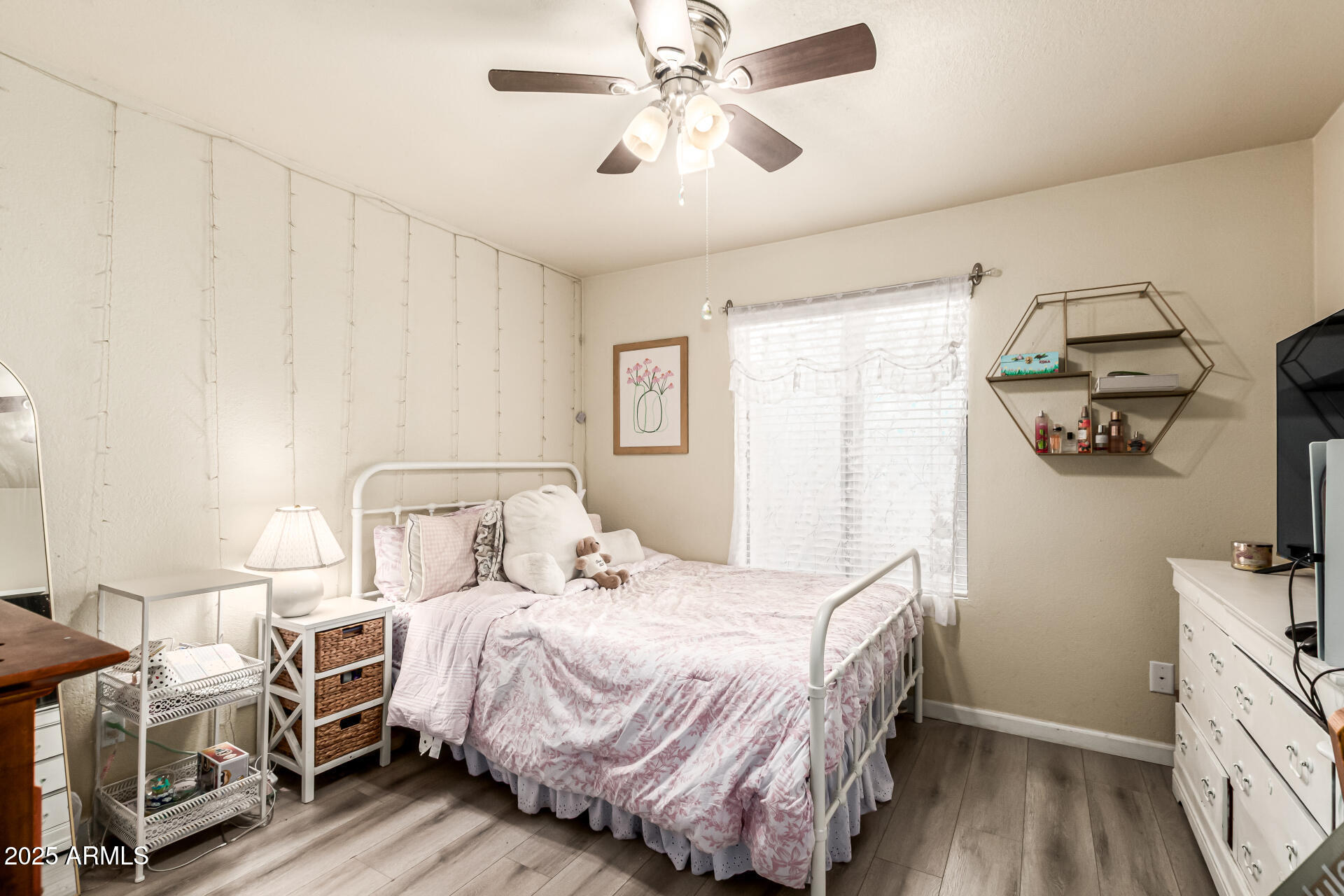 1241 North 48th Street, Unit 106 Phoenix, AZ 85008 - Photo 9 of 17 Primary Bedroom