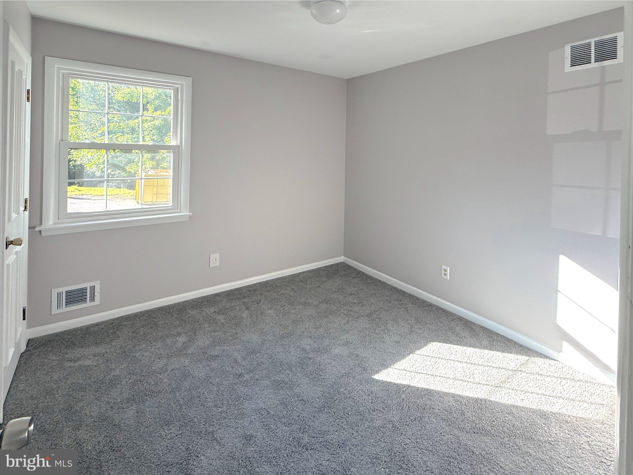 9006 Sidehill Road Ellicott City, MD 21042 - Photo 30 of 53 Bright and airy blank canvas room.
