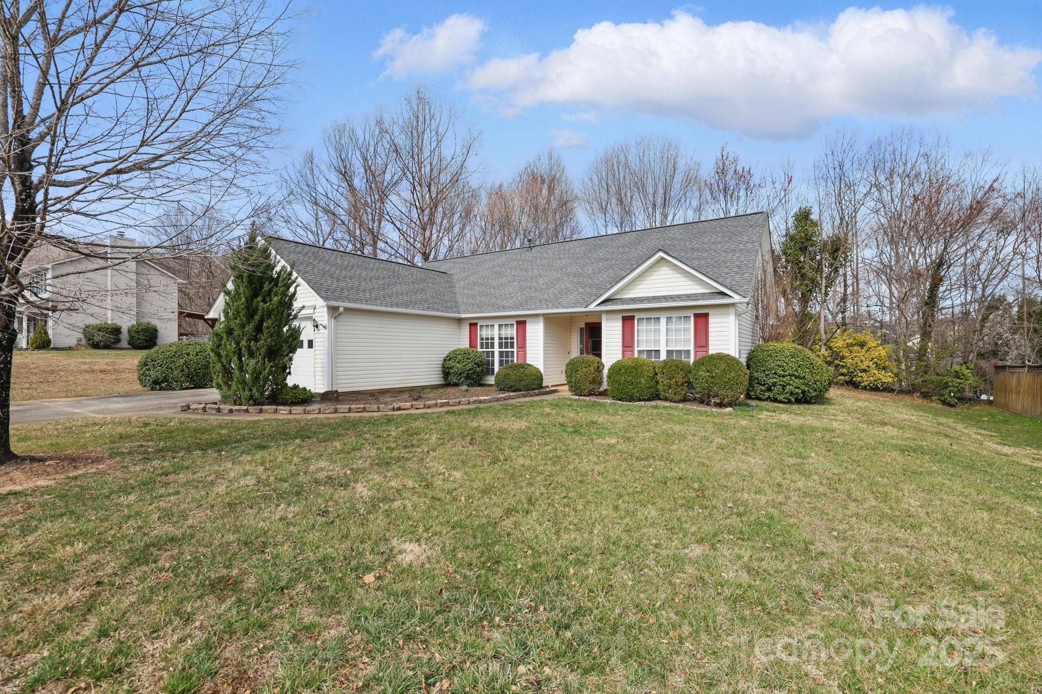 223 Planters Creek Road Fletcher, NC 28732 - Photo 31 of 32 Gallery Image 31