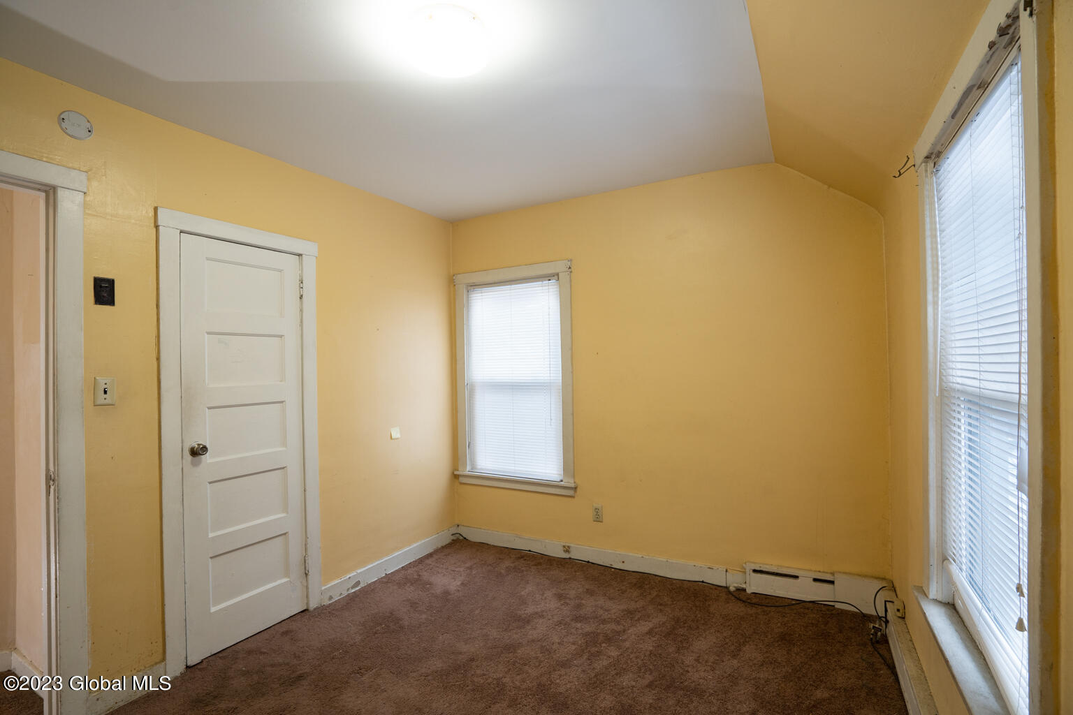 102 Whitehall Road Albany, NY 12209 - Photo 12 of 14 DSC04479