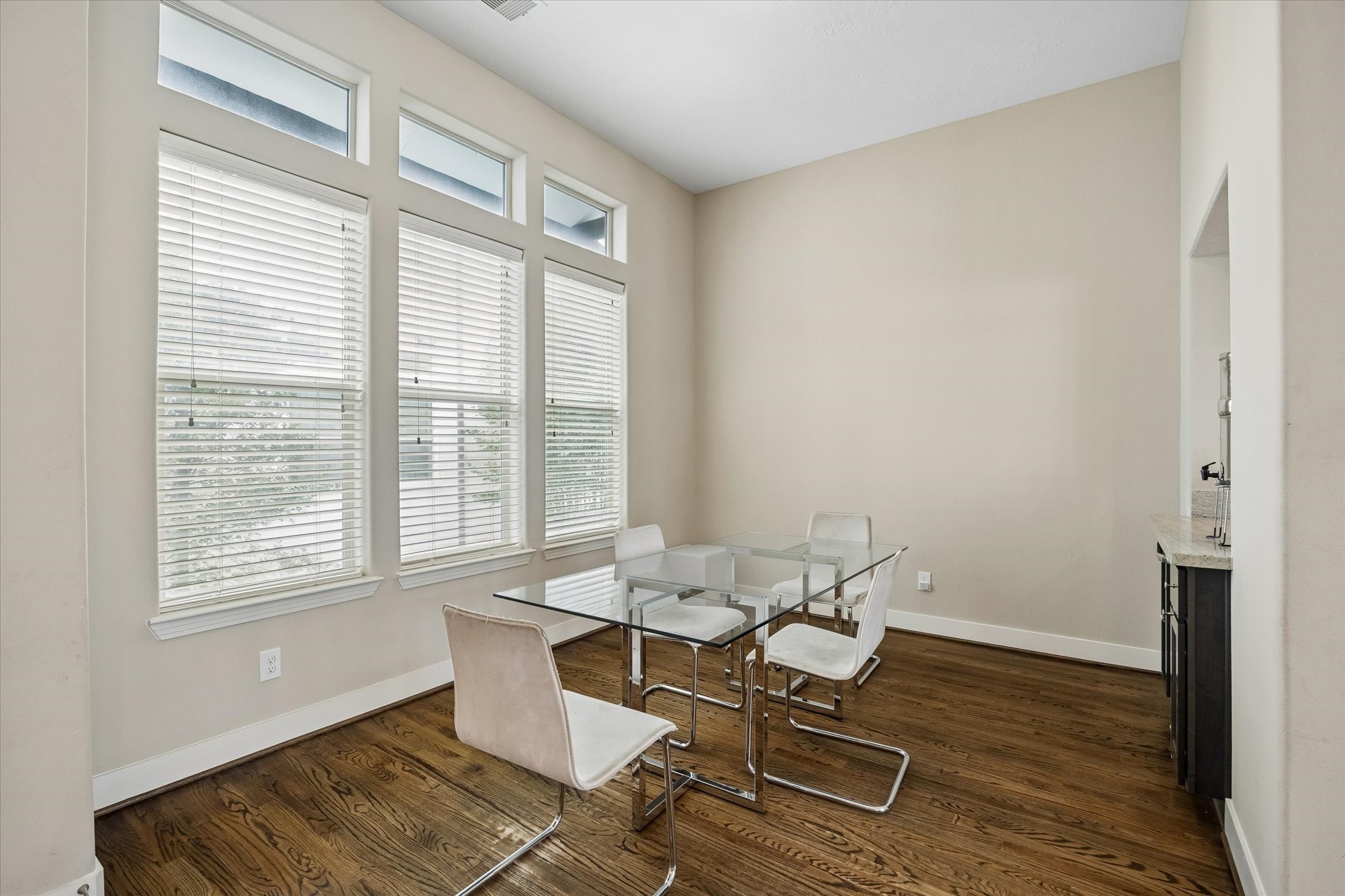 4220 Dickson Street Houston, TX 77007 - Photo 13 of 30
