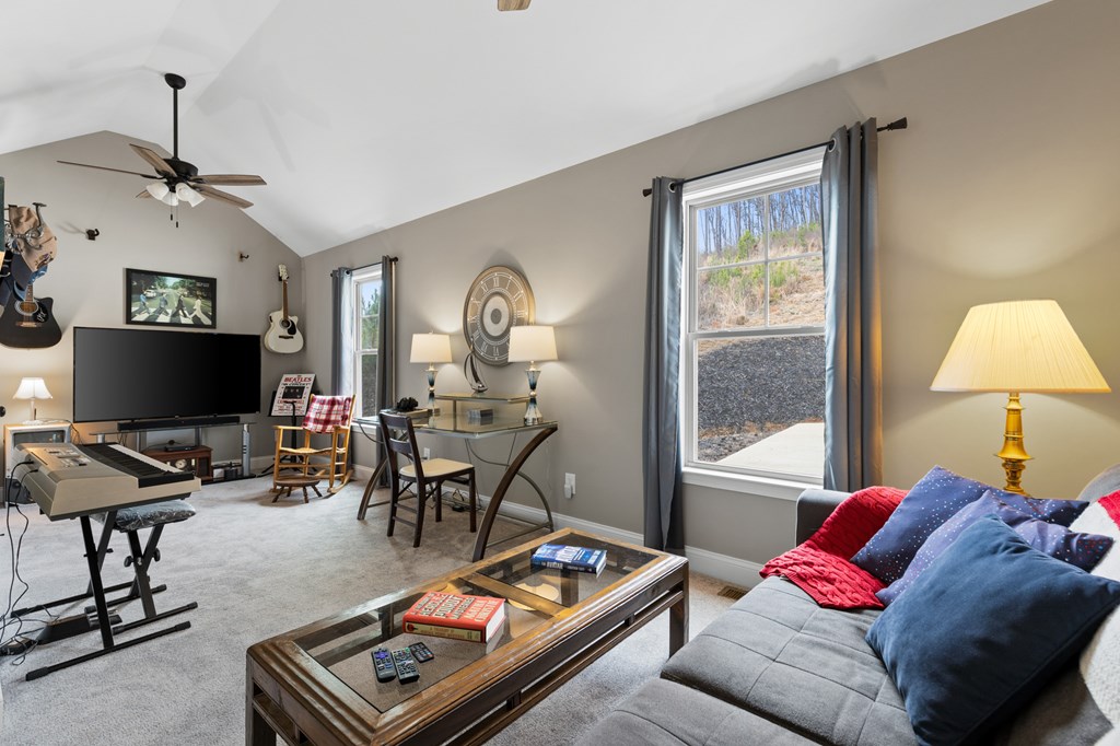 1281 Twisted Oak Road Talking Rock, GA 30175 - Photo 14 of 31