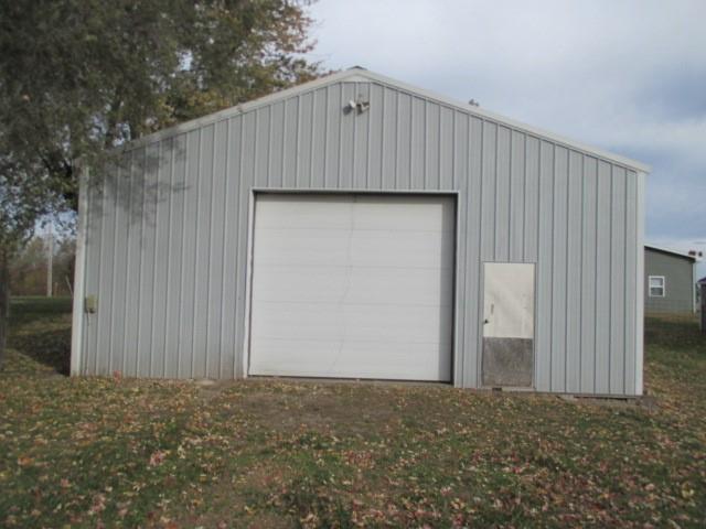 230 East Moniteau Street Tipton, MO 65081 - Photo 4 of 11