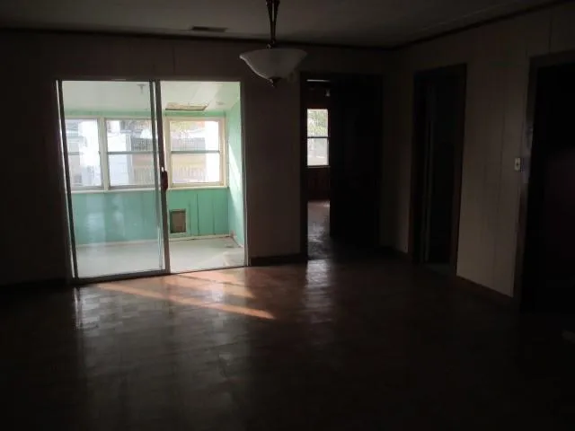 $95,000 | 230 East Moniteau Street, Tipton, MO 65081