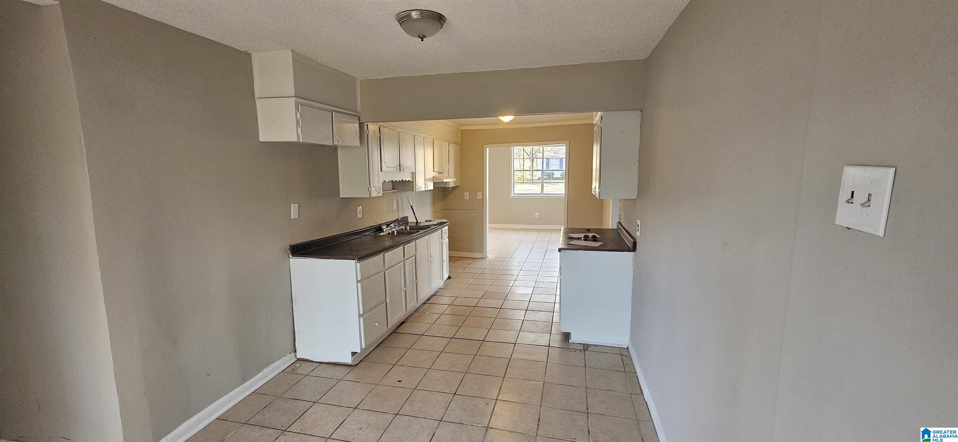 1349 Woodward Road Midfield, AL 35228 - Photo 2 of 13