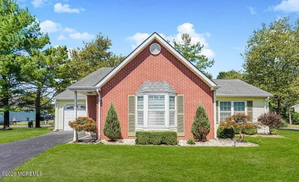 $479,000 | 13 Gatley Close, Freehold, NJ 07728