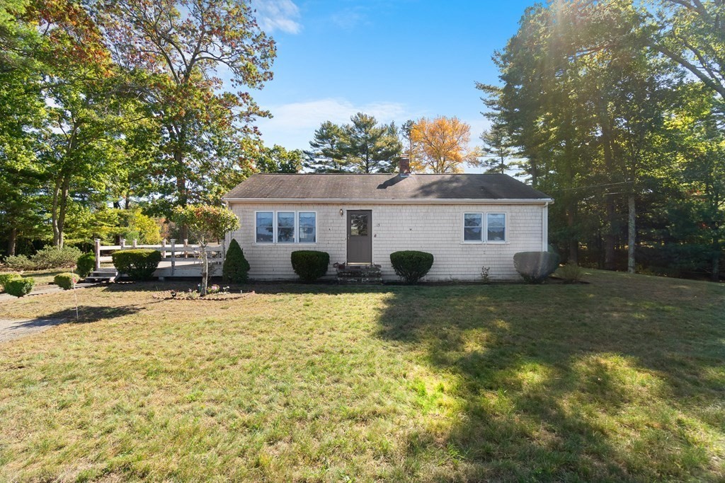15 Fosdick Road Carver, MA 02330 - Photo 2 of 37 Gallery Image 2