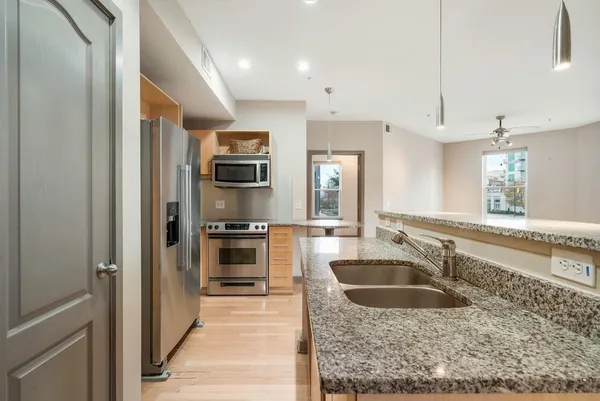 $2,500 | 390 17th Street Northwest, Unit 3044, Atlanta, GA 30363