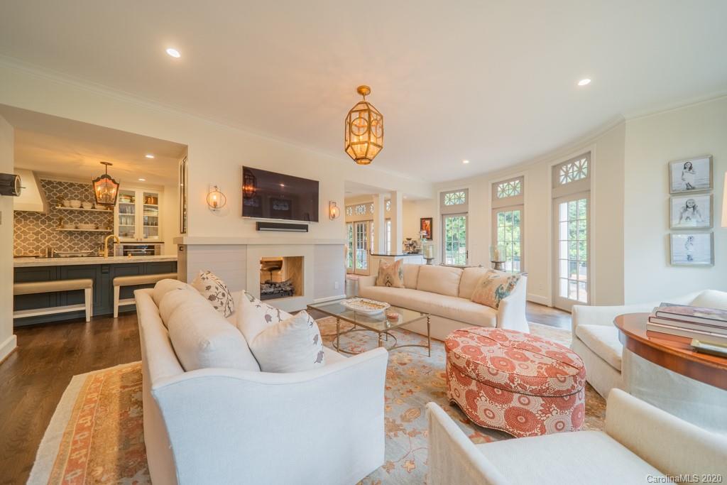 1801 Queens Road West Charlotte, NC 28207 - Photo 19 of 46 Gallery Image 19