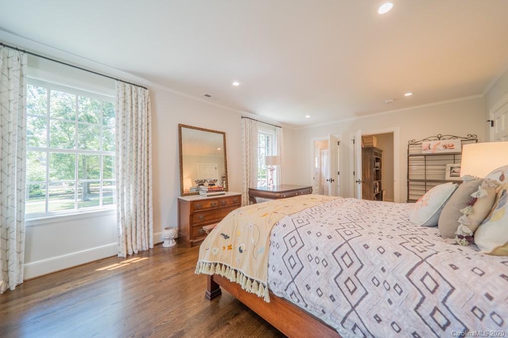1801 Queens Road West Charlotte, NC 28207 - Photo 29 of 46 Gallery Image 29