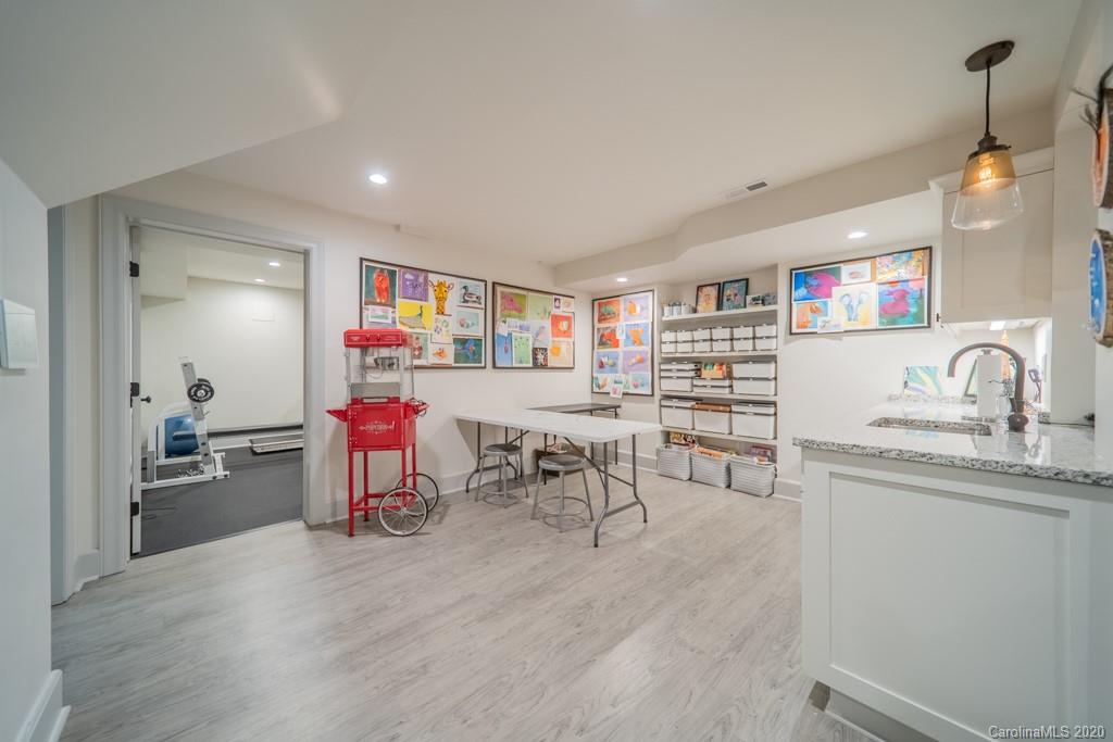 1801 Queens Road West Charlotte, NC 28207 - Photo 36 of 46 Gallery Image 36