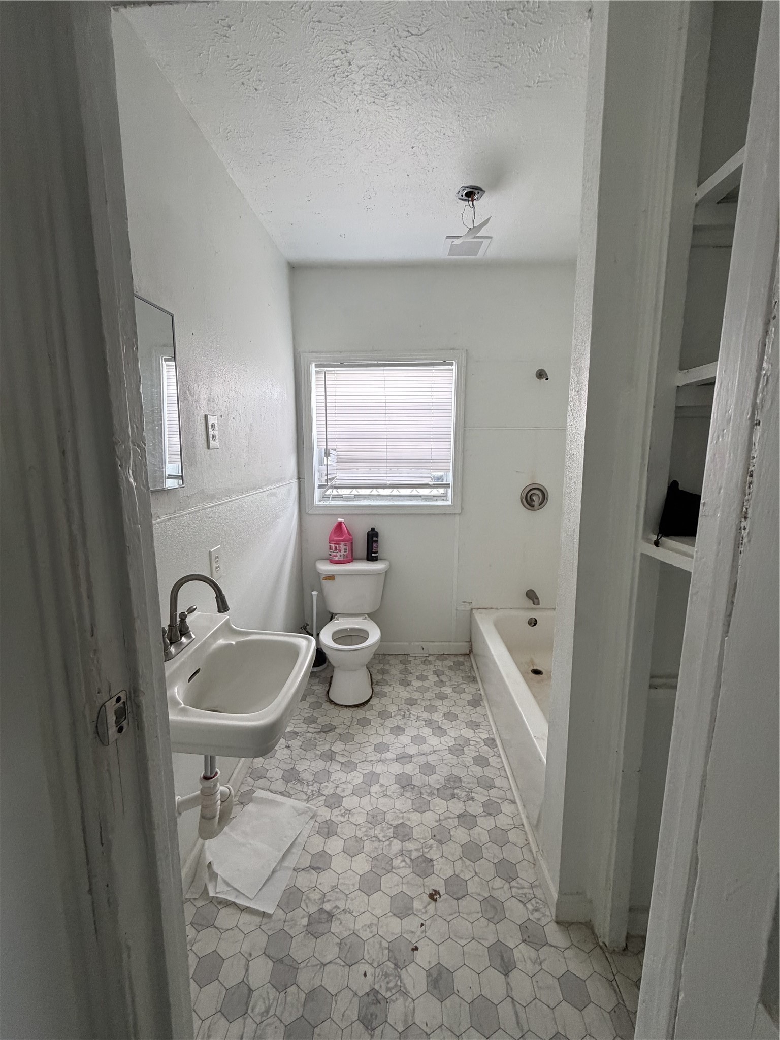 6601 Sidney Street Houston, TX 77021 - Photo 4 of 7