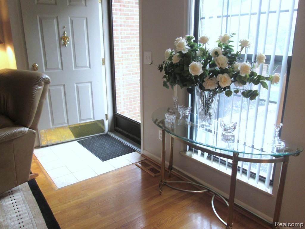 FOYER 