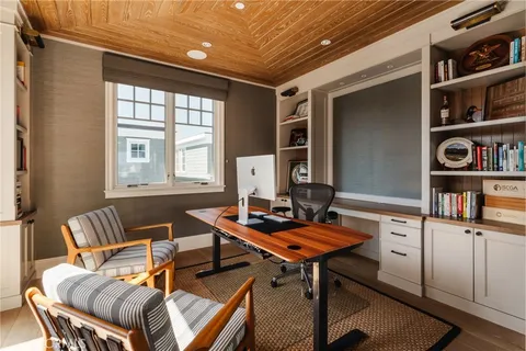 $9,200,000 | 413 7th Street, Manhattan Beach, CA 90266