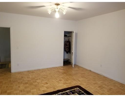 15 Cottage Street West Springfield, MA 01089 - Photo 12 of 24 Gallery Image 12