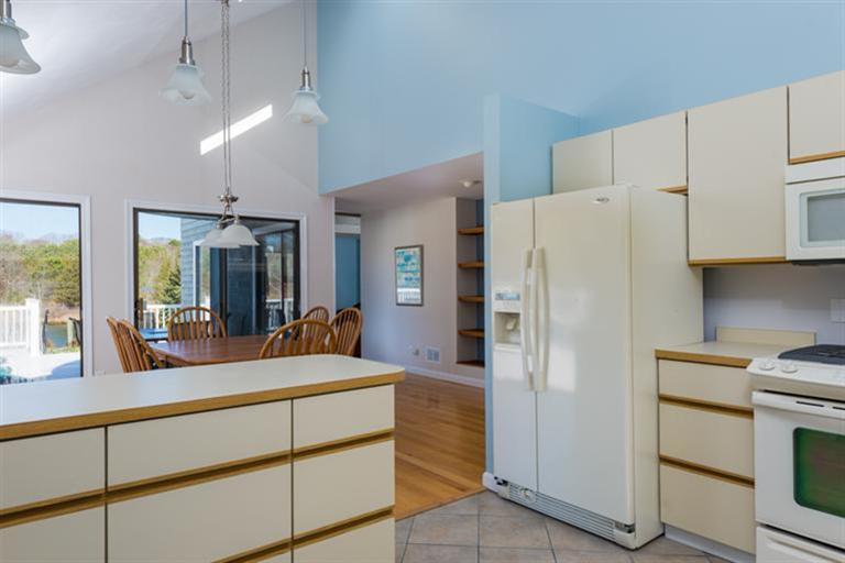 14 Bowsprit Point Mashpee, MA 02649 - Photo 6 of 18 Additional Photo