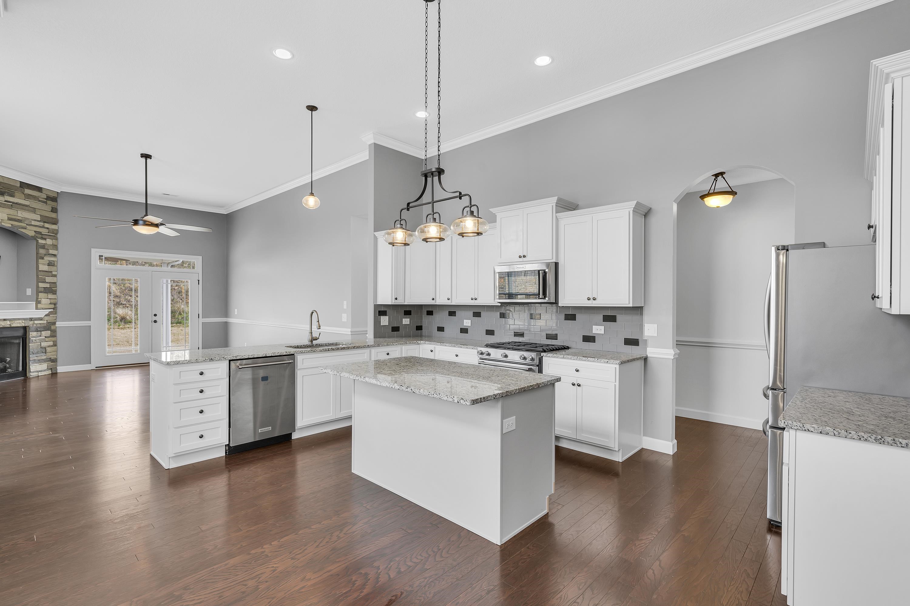 709 Maya Street Boiling Springs, SC 29316 - Photo 4 of 28 Gallery Image 4