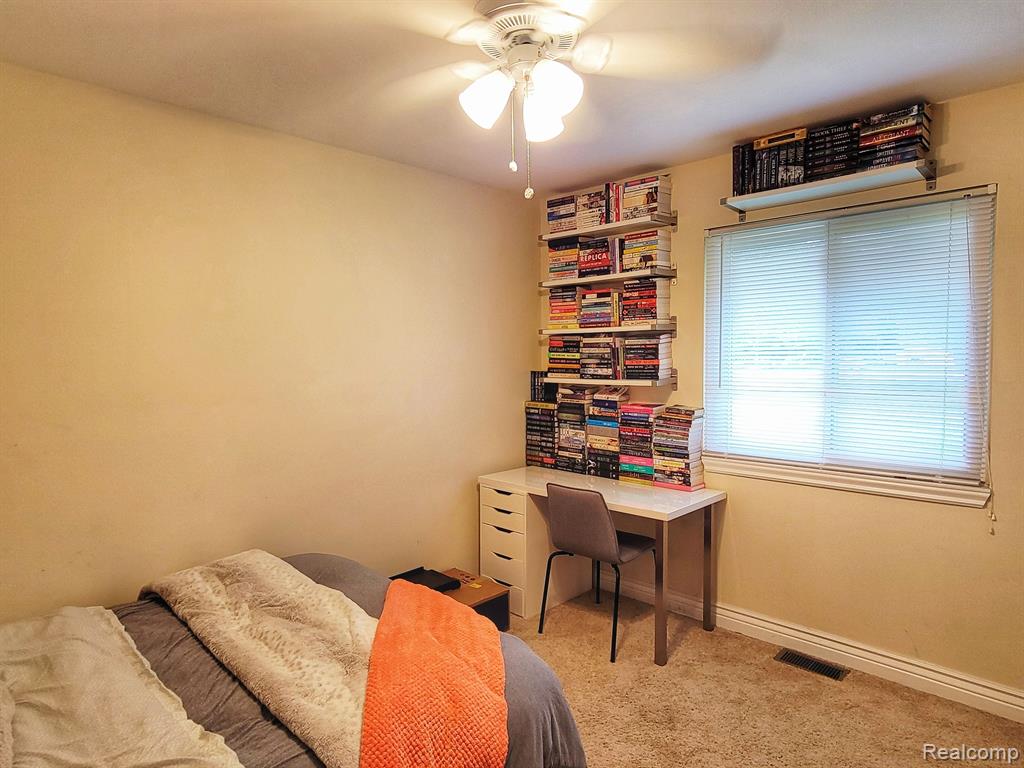 42905 Judd Road Belleville, MI 48111 - Photo 28 of 35