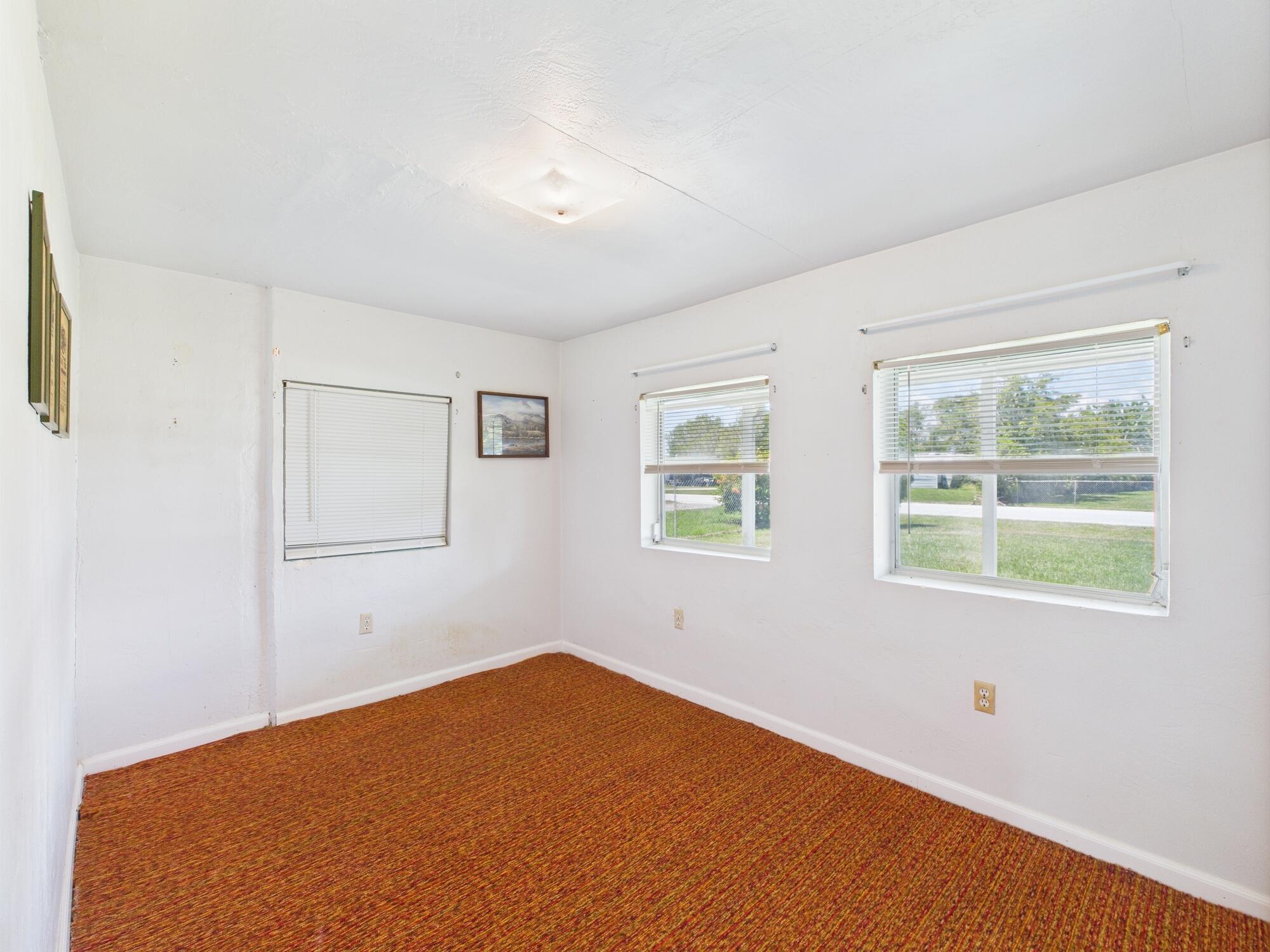 3302 Southeast 34th Avenue Okeechobee, FL 34974 - Photo 14 of 54 a view of a room with a window