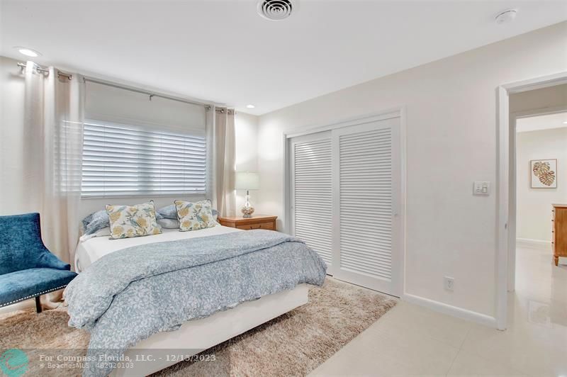 1985 Sailfish Place Pompano Beach, FL 33062 - Photo 35 of 47