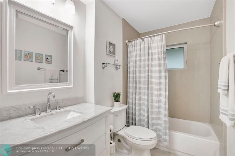 1985 Sailfish Place Pompano Beach, FL 33062 - Photo 37 of 47 a bathroom with a granite countertop sink toilet and shower