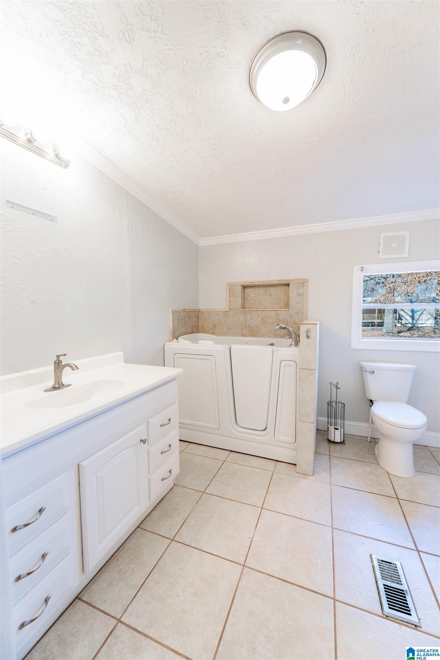 71 Rikki Run Anniston, AL 36206 - Photo 21 of 34