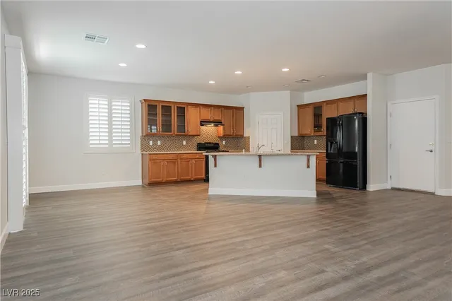 $555,000 | 971 Huntington Cove Parkway, Las Vegas, NV 89178