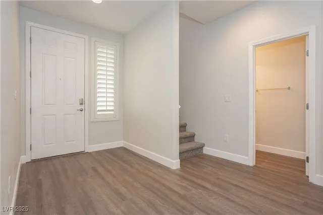 $555,000 | 971 Huntington Cove Parkway, Las Vegas, NV 89178