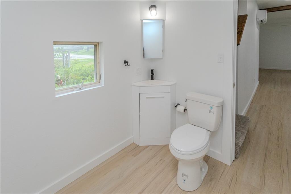 127 Braddock Rd Avenue Mount Pleasant, PA 15666 - Photo 27 of 43 Main level half bath