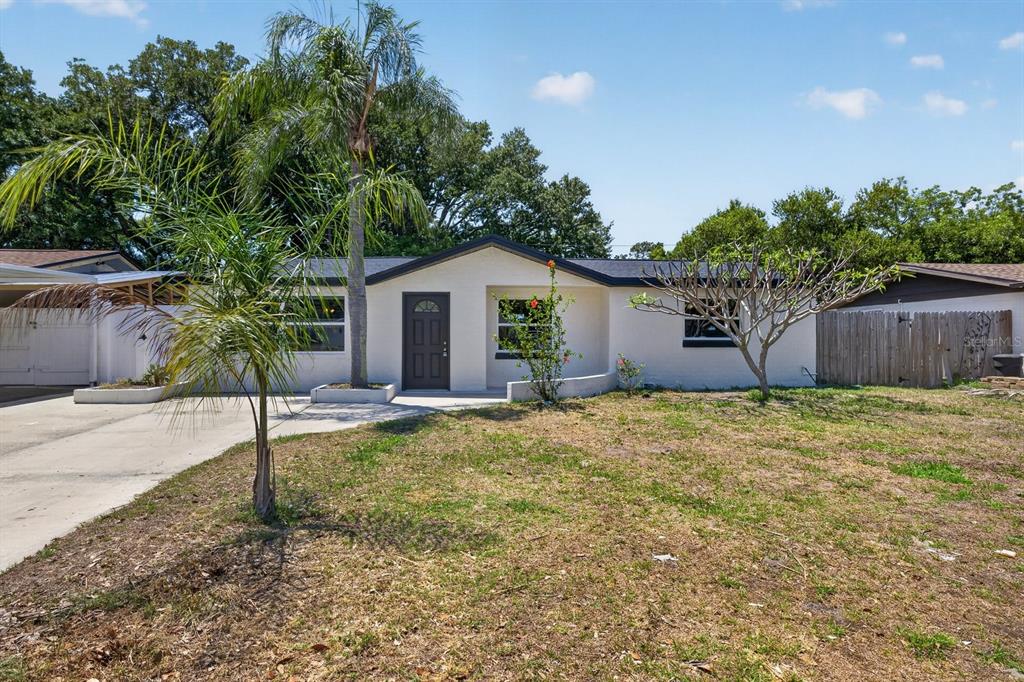 3851 Saturn Drive New Port Richey, FL 34652 - Photo 5 of 35