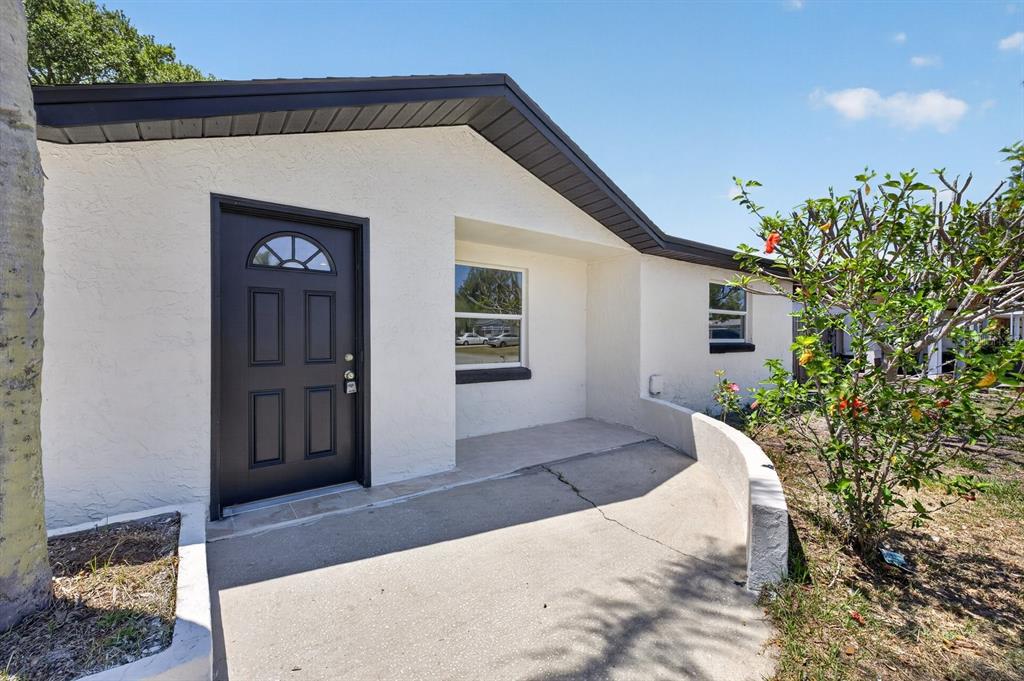 3851 Saturn Drive New Port Richey, FL 34652 - Photo 7 of 35