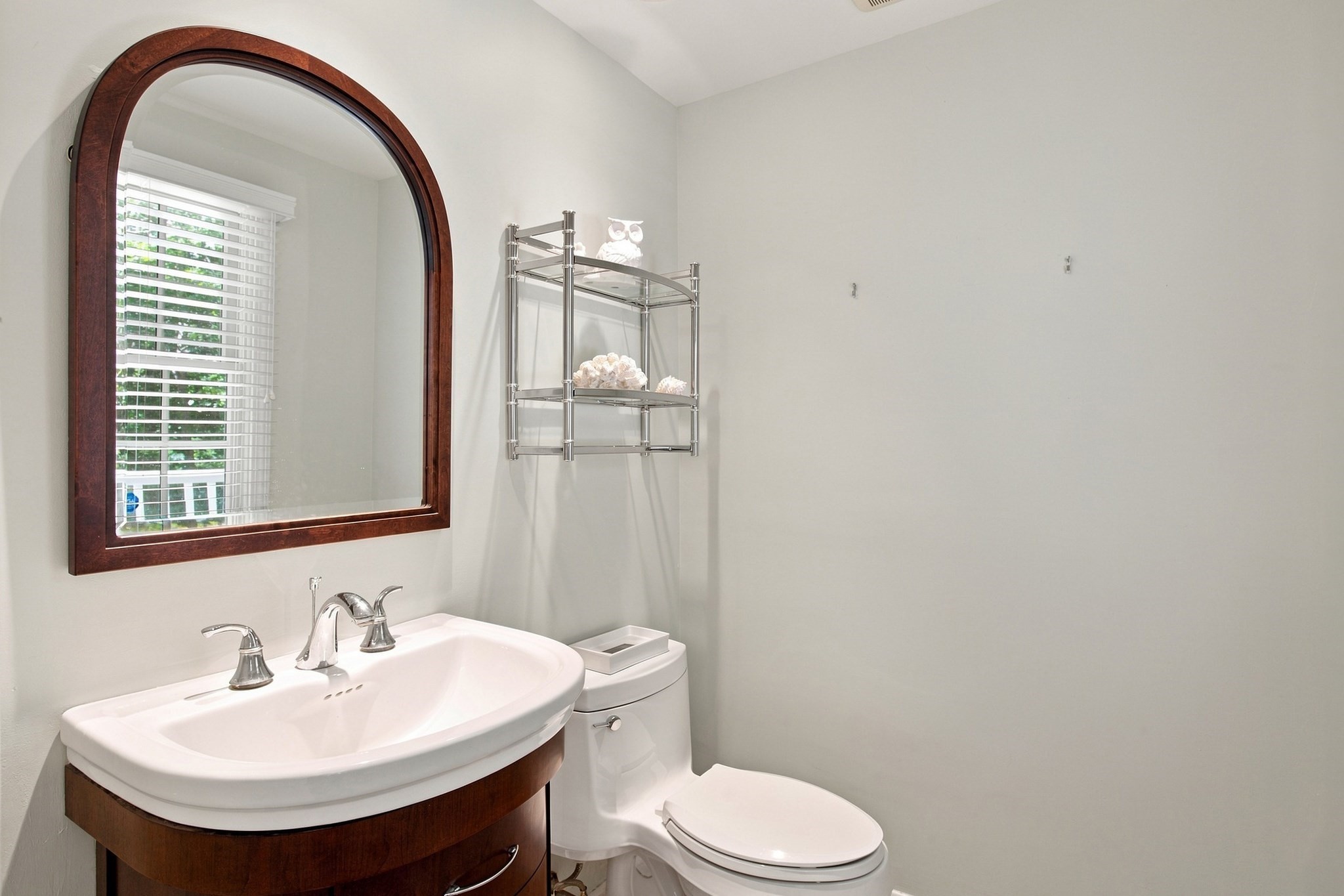 286 Midpine Road Barnstable, MA 02675 - Photo 13 of 30 Gallery Image 13