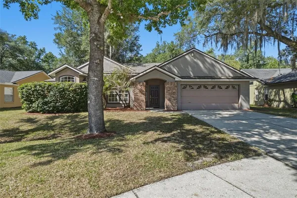 $425,000 | 2573 Coachbridge Court, Oviedo, FL 32766